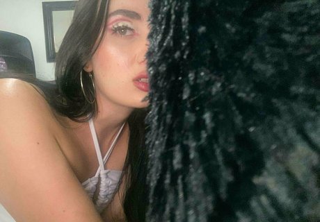ashleybeautyx ポルノスター ヌード 写真