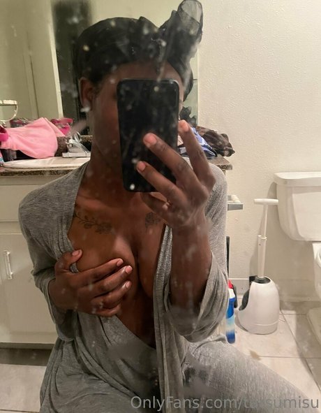 tatsumisu ホットなポルノスター 写真