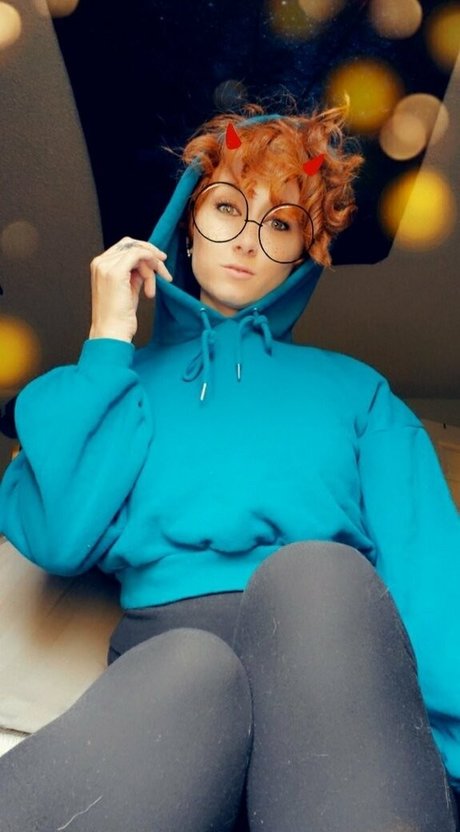 psmeow アート女優 ギャラリー