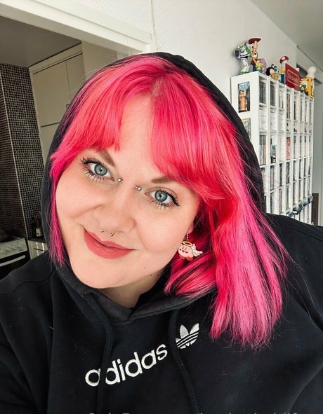 パウグプリンセスOnlyFans ホットポルノ 写真