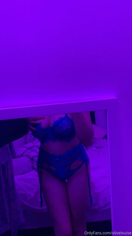 巨大な天然おっぱいオンリーファンズ 美しいポルノ 写真