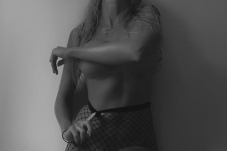 sashashhh 素敵なポルノスター 写真