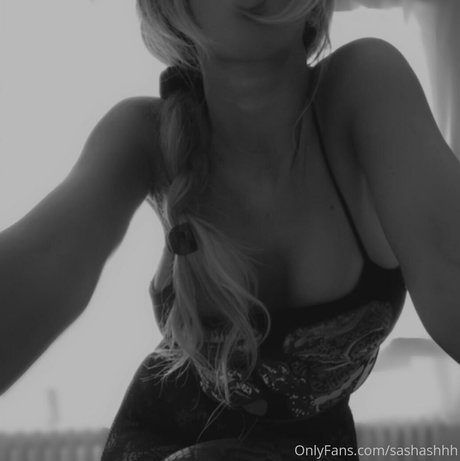 sashashhh アートスター 写真