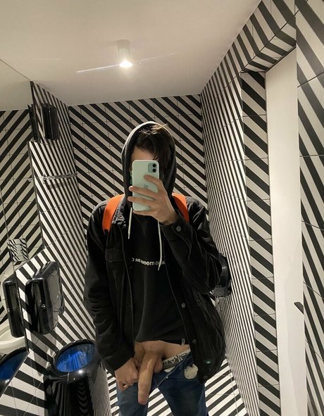 nutscracker8306 XXXモデル 画像