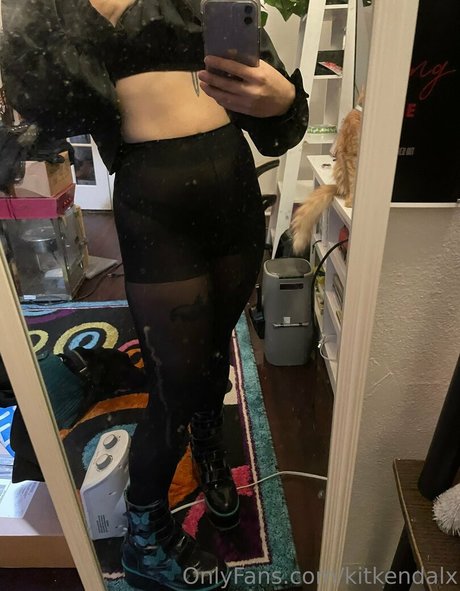 トゥインクスオンリーファンズ 裸 ギャラリー