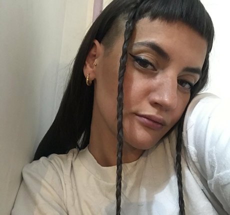 xcamilovx ヌードモデル 画像