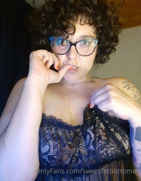 背が高くて巨乳のOnlyFans 無料セックス アーカイブ