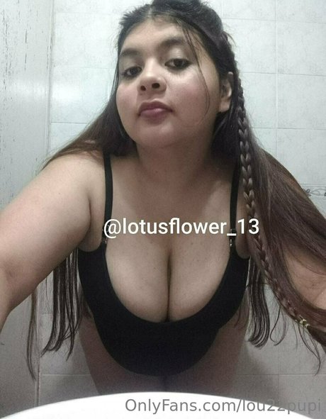 lou22pupi スター ヌード 写真