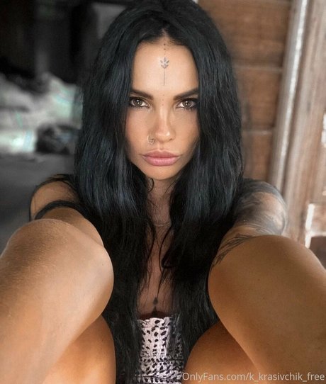 sunny free xxxスター 画像