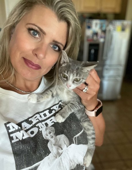 巨乳 パイズリ OnlyFans ホットセックス 写真