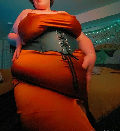 doughbabebbw セクシーモデル 写真