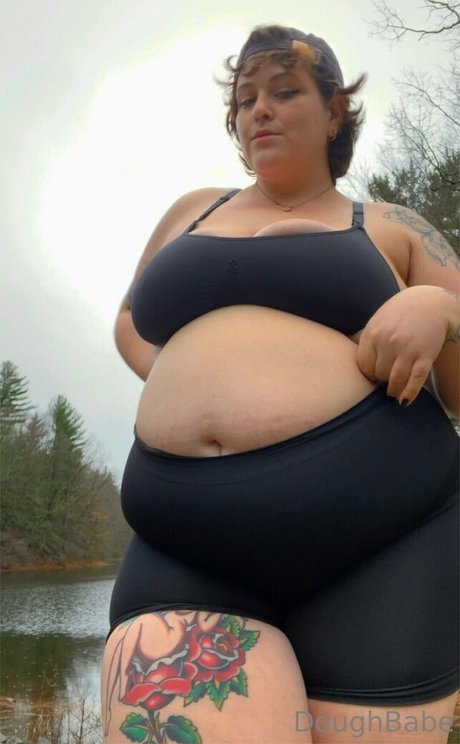 doughbabebbw ヌードモデル ギャラリー