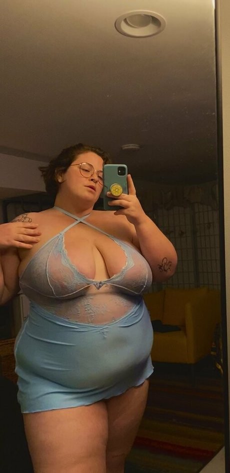 doughbabebbw セクシーモデル 写真