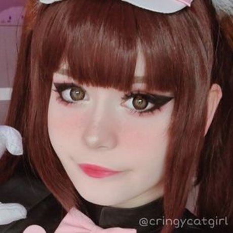 Cringycatgirl ホットモデル 画像