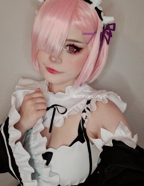 Cringycatgirl 完璧なモデル 画像