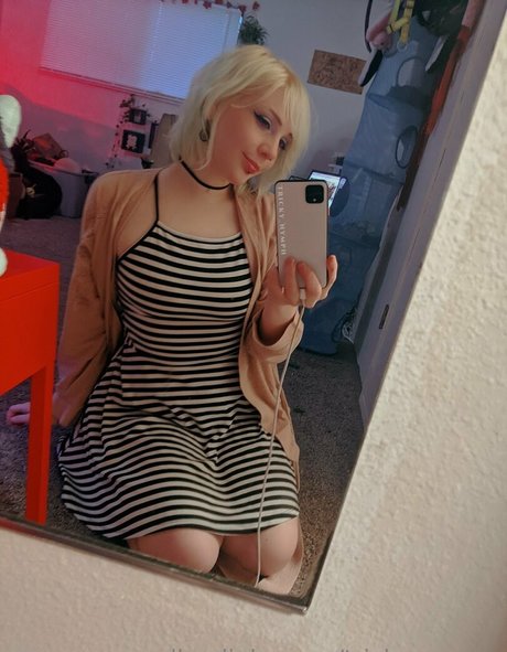 50歳以上のオンリーファンズ 美しい裸 画像