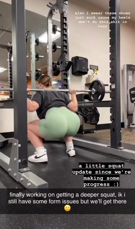 Emily V 裸のモデル アーカイブ