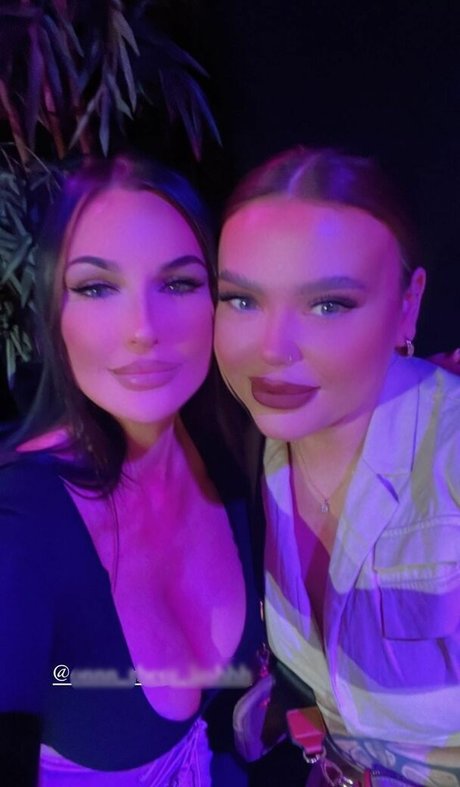 Katie P 最高のモデル 写真