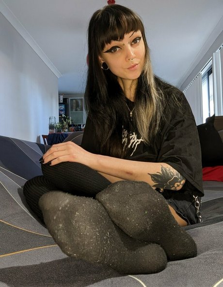 vi0let night ヌードモデル 画像