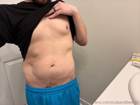 フィットネスインフルエンサーオンリーファンズ トップ 画像