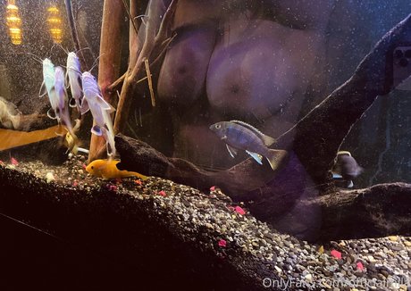 officialmila 独占モデル 写真