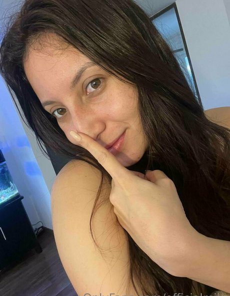 officialmila スター ヌード ギャラリー