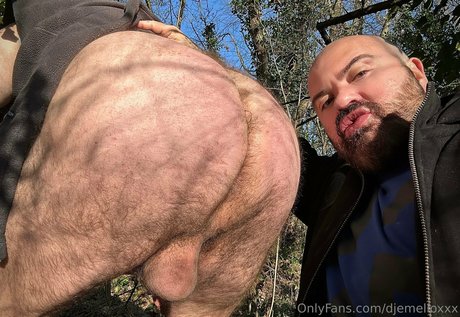 アジアンツインズOnlyFans セクシーヌード 画像