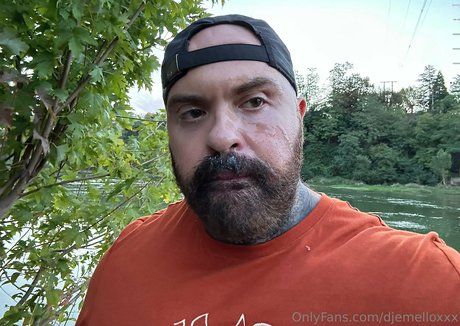 djemelloxxx スターセックス 写真