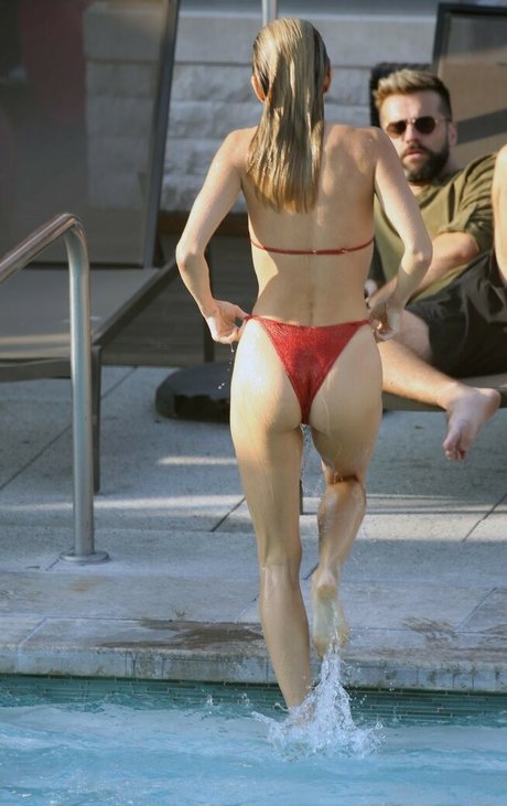 AnnaLynne McCord ヌードモデル 画像