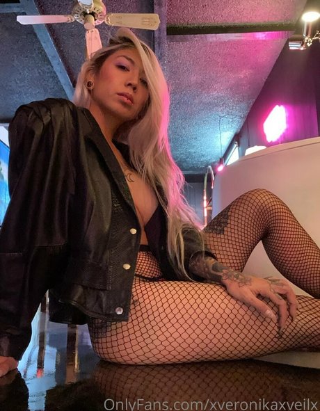 xveronikaxveilx 裸モデル ギャラリー