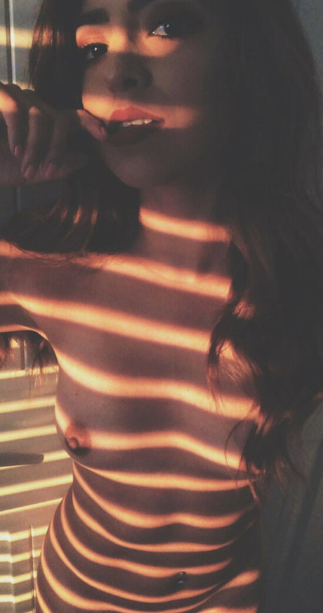 裸ヌードOnlyFans セクシー 写真