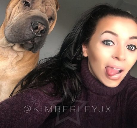 おばあちゃんの熟女OnlyFans セクシー裸 画像