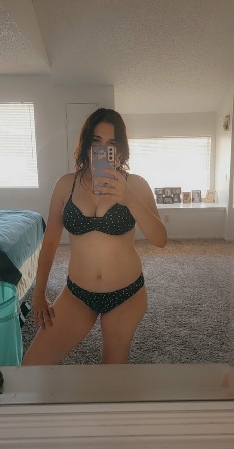 brunette beauty86 ポルノスター ヌード 画像