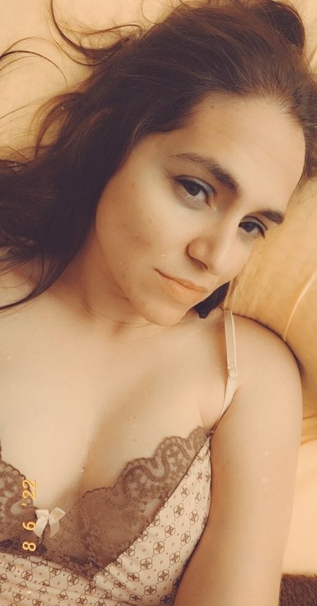 brunette beauty86 スター ヌード 写真