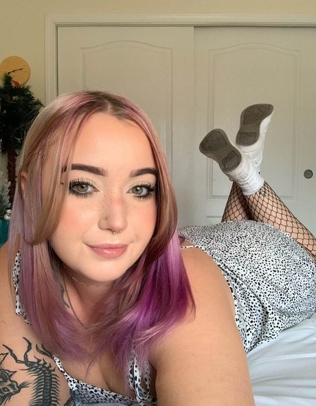 オンリーファンズでのセクスティング ホットセクシー 写真