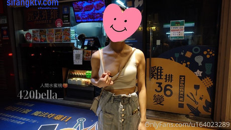 ゴス3P OnlyFans 美しいxxx 画像