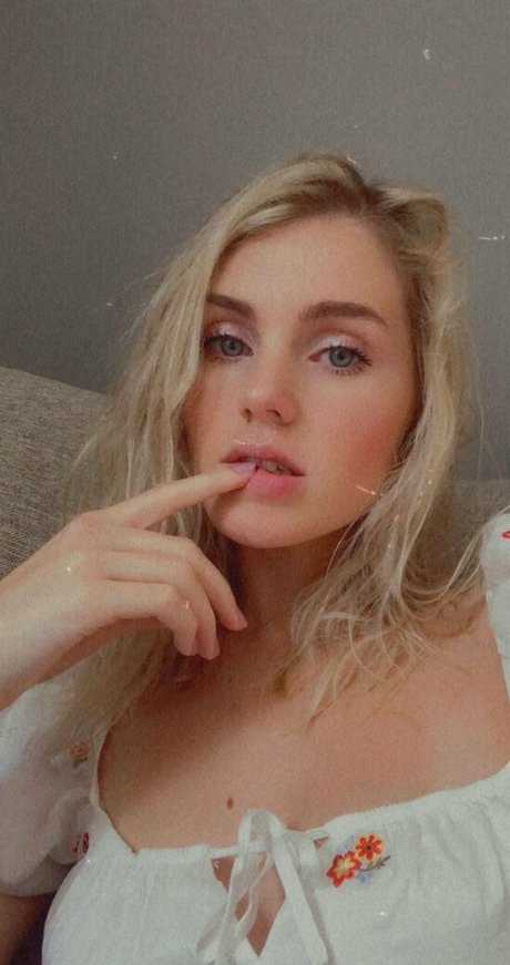 太った足のOnlyFans 無料 画像