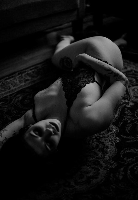 Thatsoraven95 限定スター アーカイブ