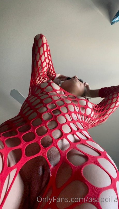 Asapcilla セクシー女優 写真