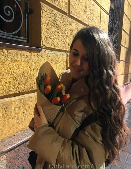 アジアンツインズOnlyFans 無料ヌード ギャラリー