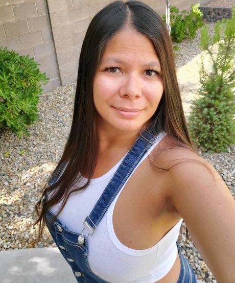 Eimeo トップモデル 画像