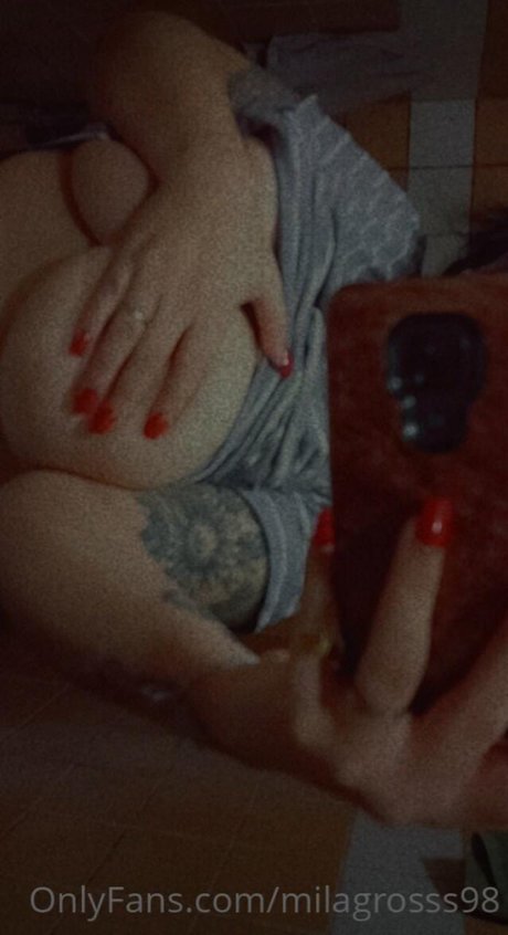 Mili 無料モデル 画像