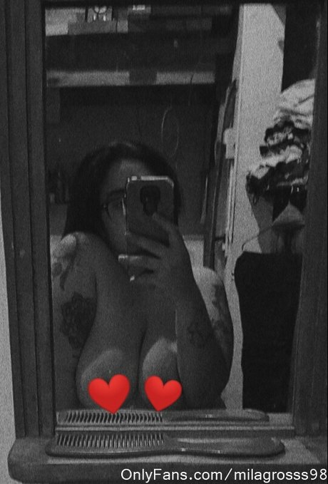 Mili セックススター 写真