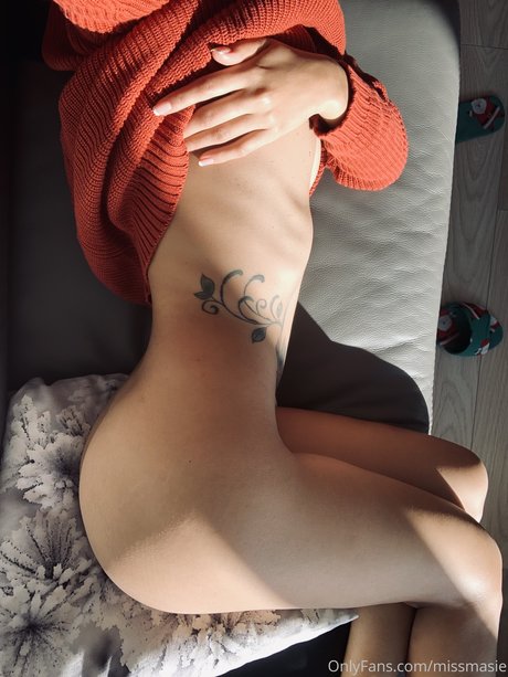 ぽっちゃり 主観視点 OnlyFans 無料ポルノ 写真