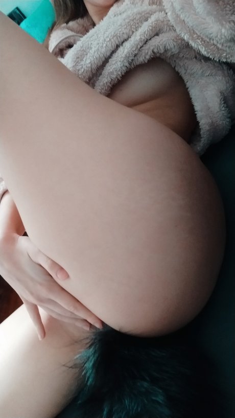 かわいいシーメールオンリーファンズ 無料裸 写真