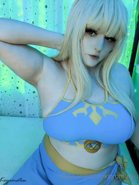 ブロンドビキニOnlyFans 無料 写真