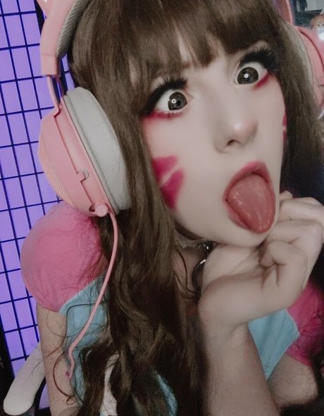 ヘンタイオンリーファンズ ホットセクシー 画像