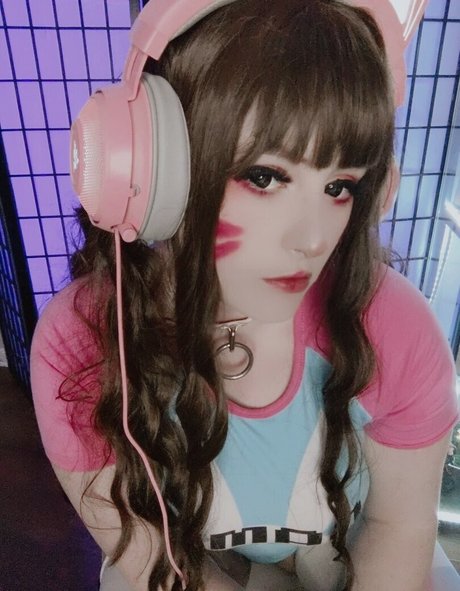 ゴス3P OnlyFans HD 写真