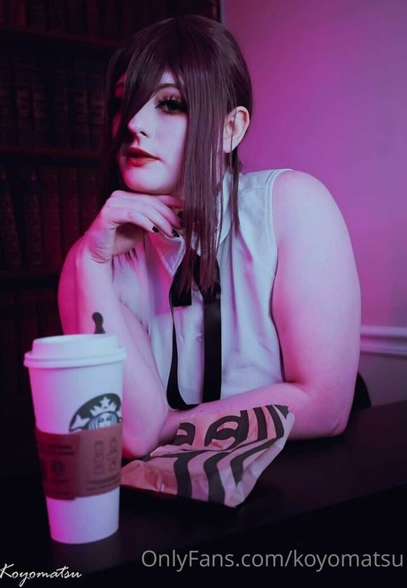 ディープスロートプリンセスオンリーファンズ えろた 写真