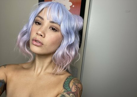 アジア人モデル オンリーファンズ トップ 写真